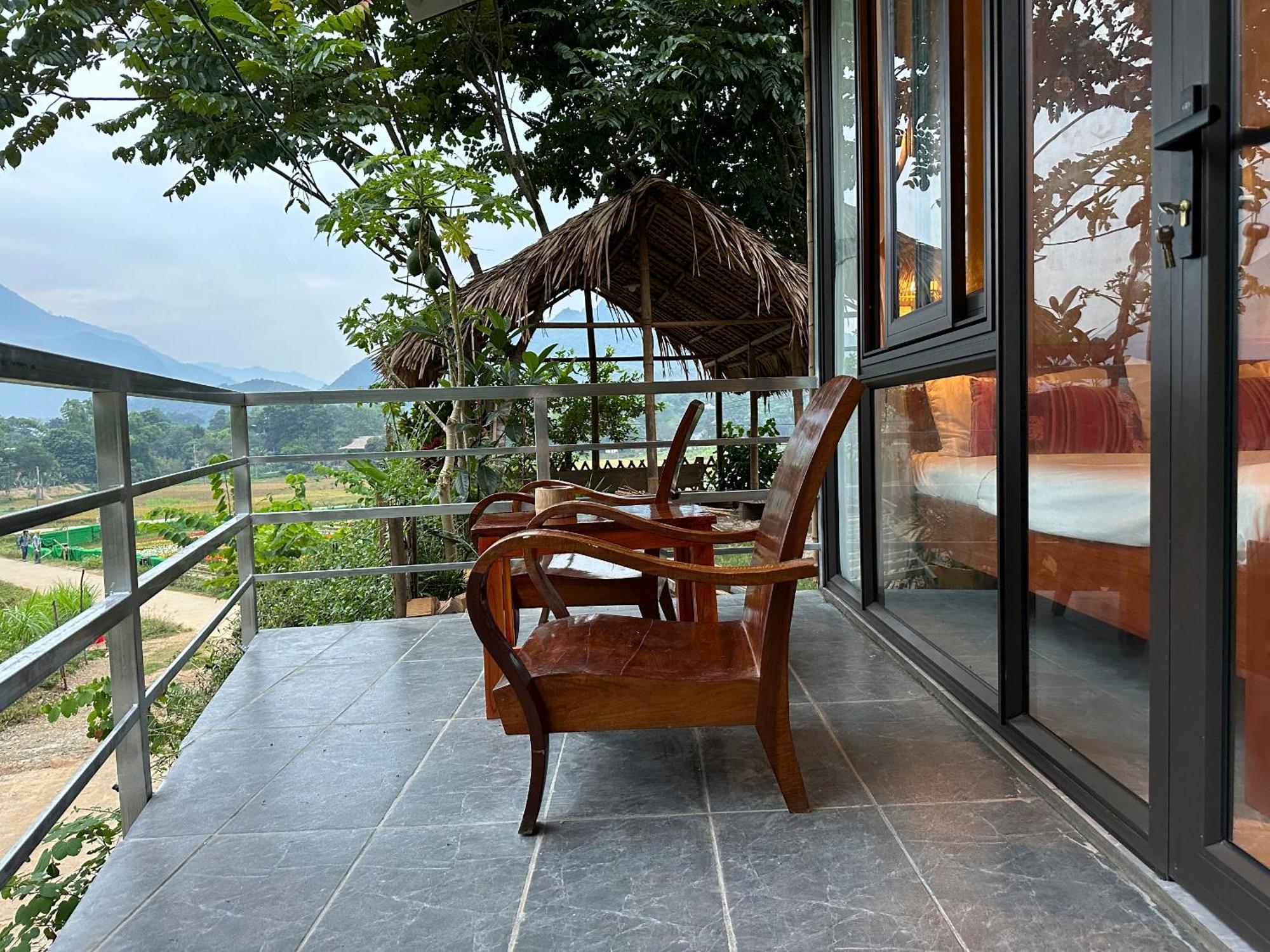 Nha Tan - Mai Chau Homestay And Tours Exterior foto