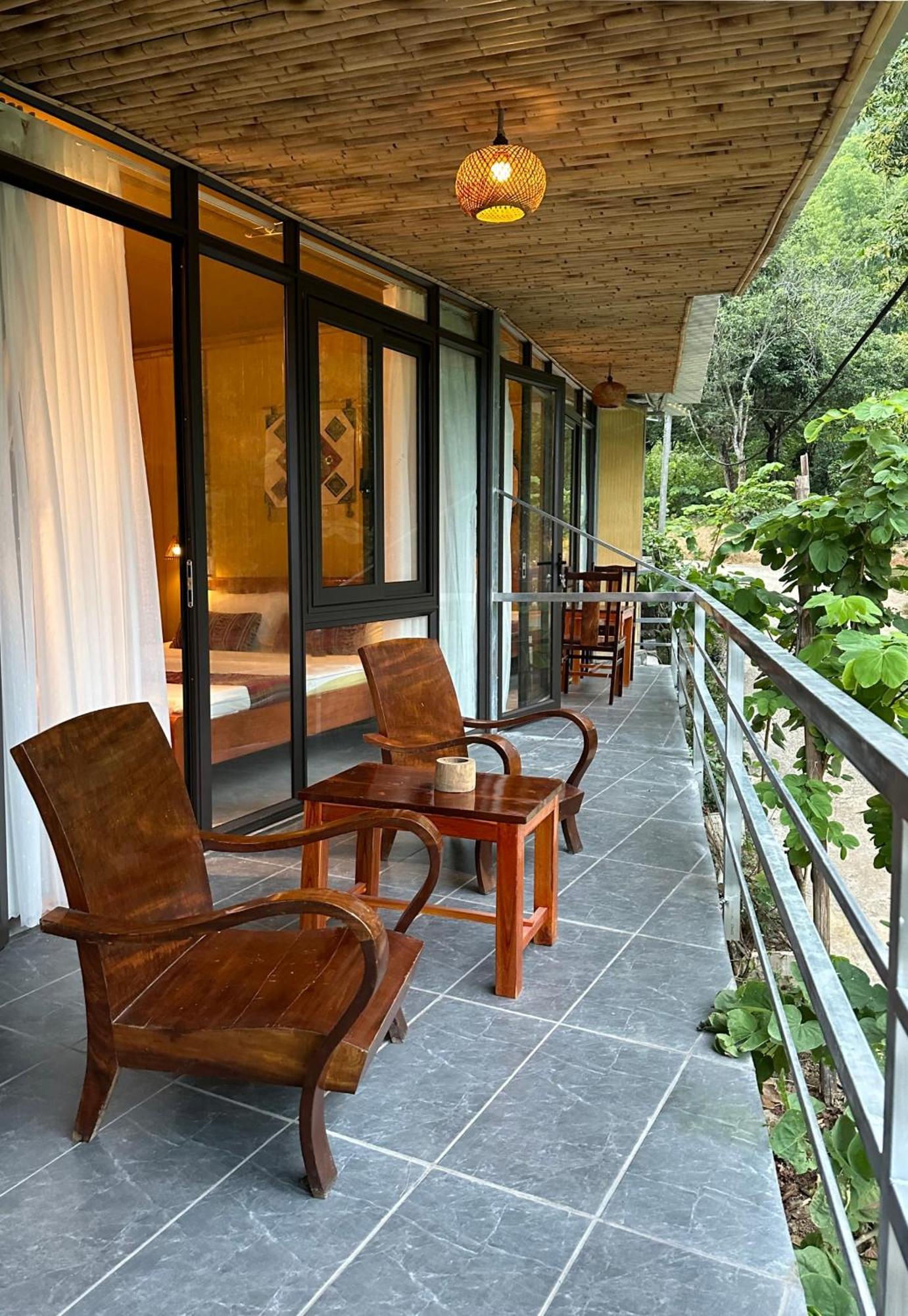 Nha Tan - Mai Chau Homestay And Tours Exterior foto