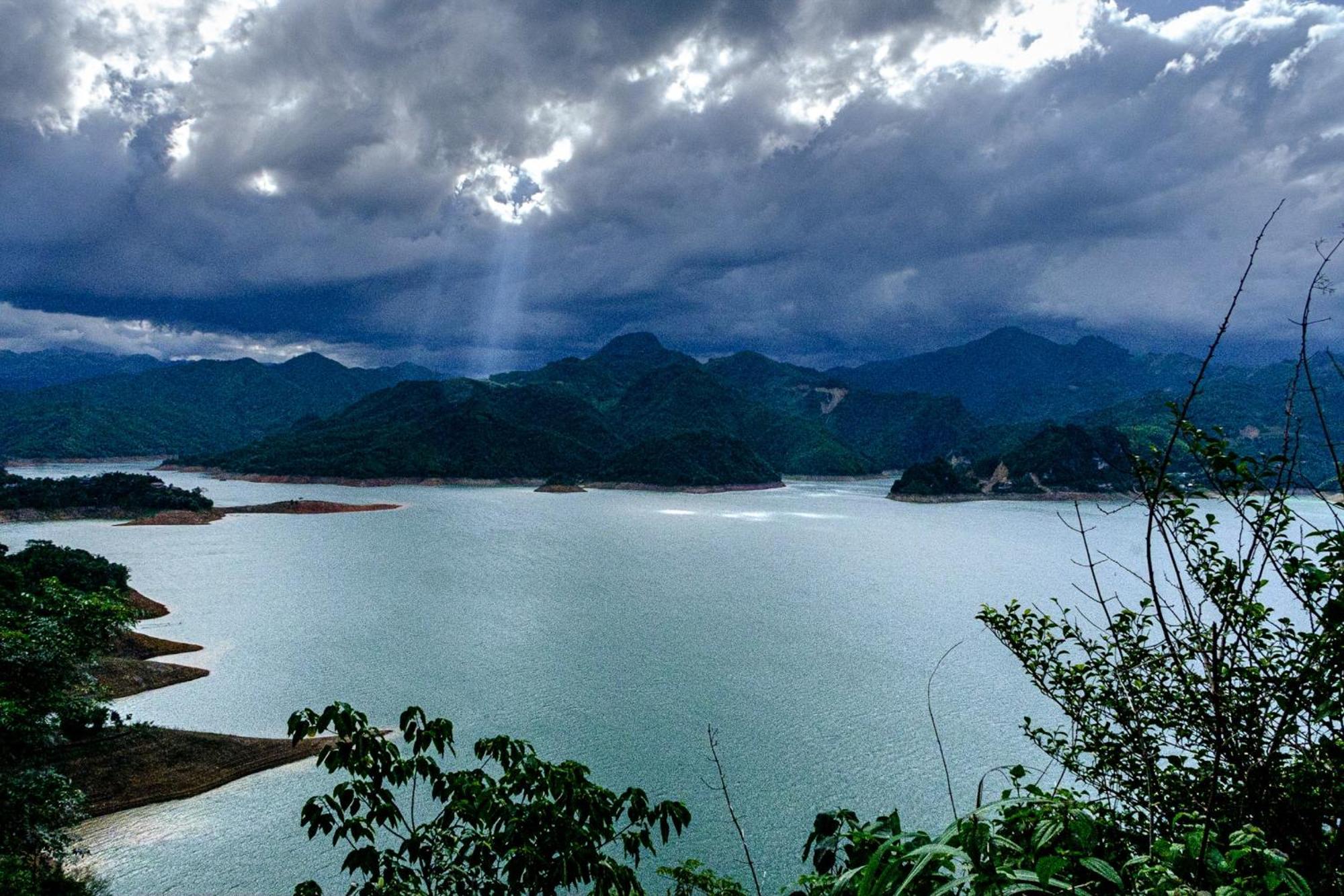 Nha Tan - Mai Chau Homestay And Tours Exterior foto