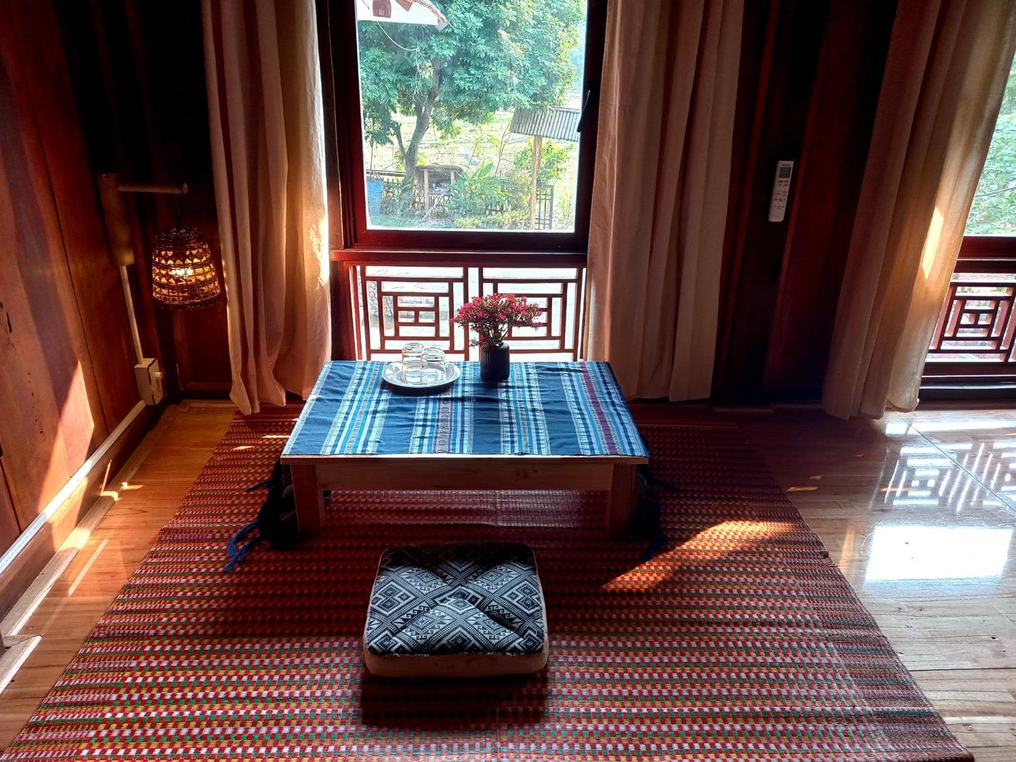 Nha Tan - Mai Chau Homestay And Tours Exterior foto