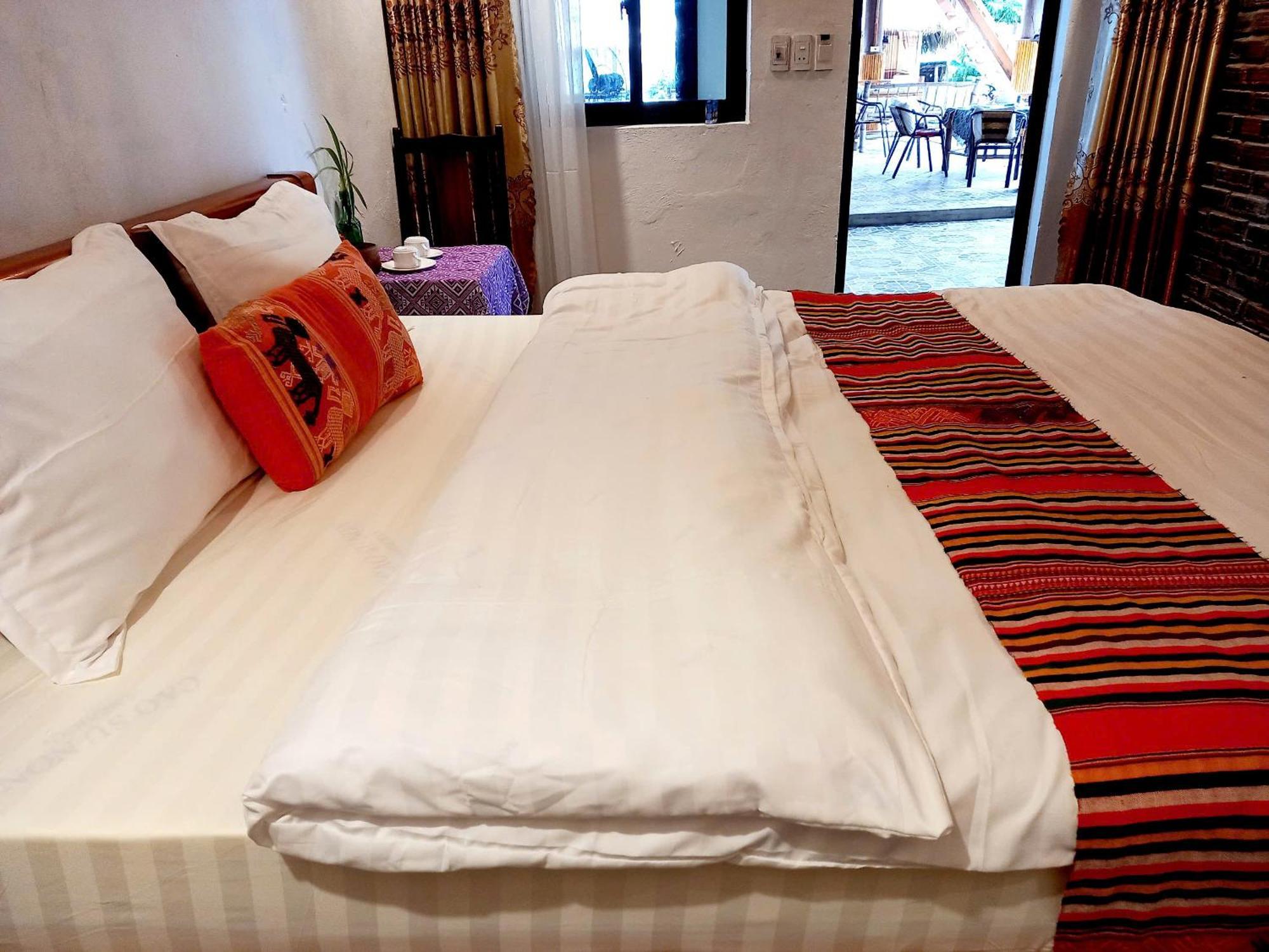 Nha Tan - Mai Chau Homestay And Tours Exterior foto