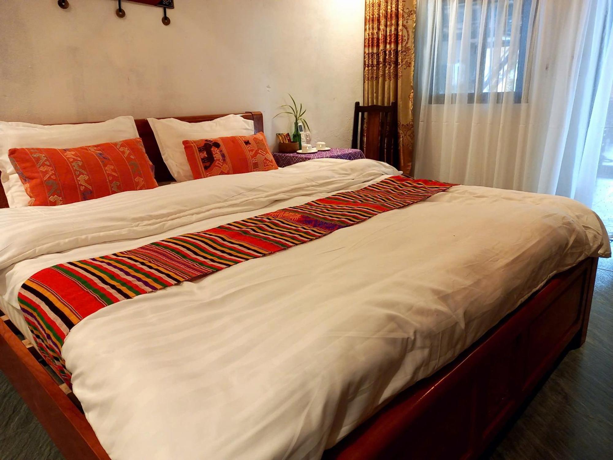 Nha Tan - Mai Chau Homestay And Tours Exterior foto