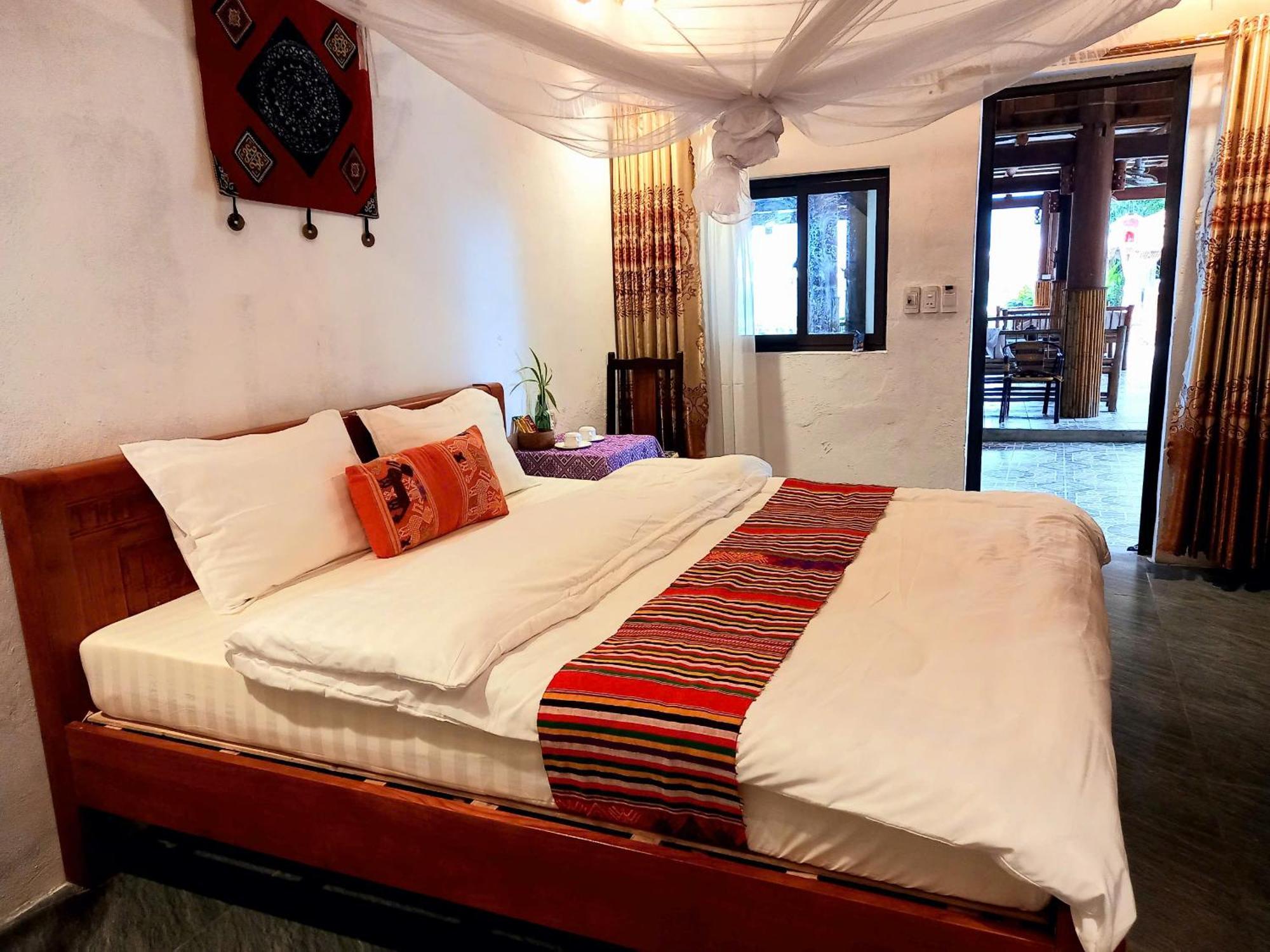 Nha Tan - Mai Chau Homestay And Tours Exterior foto